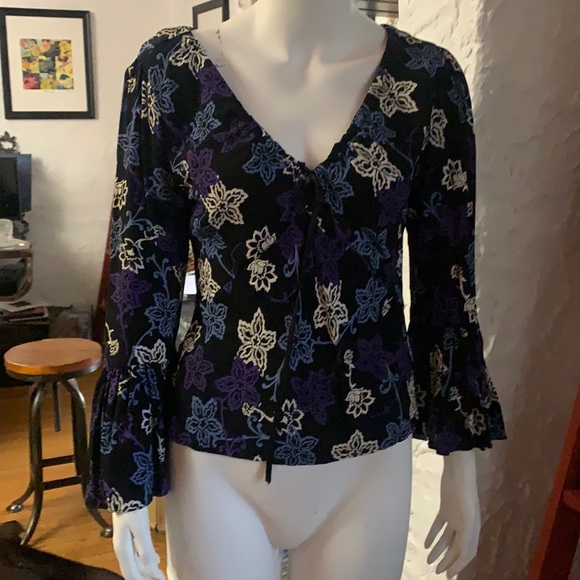 Rouched v neck top in black rayon - Picture 1 of 6